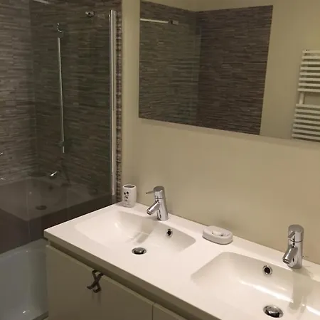 Voeten In Het Apartamento